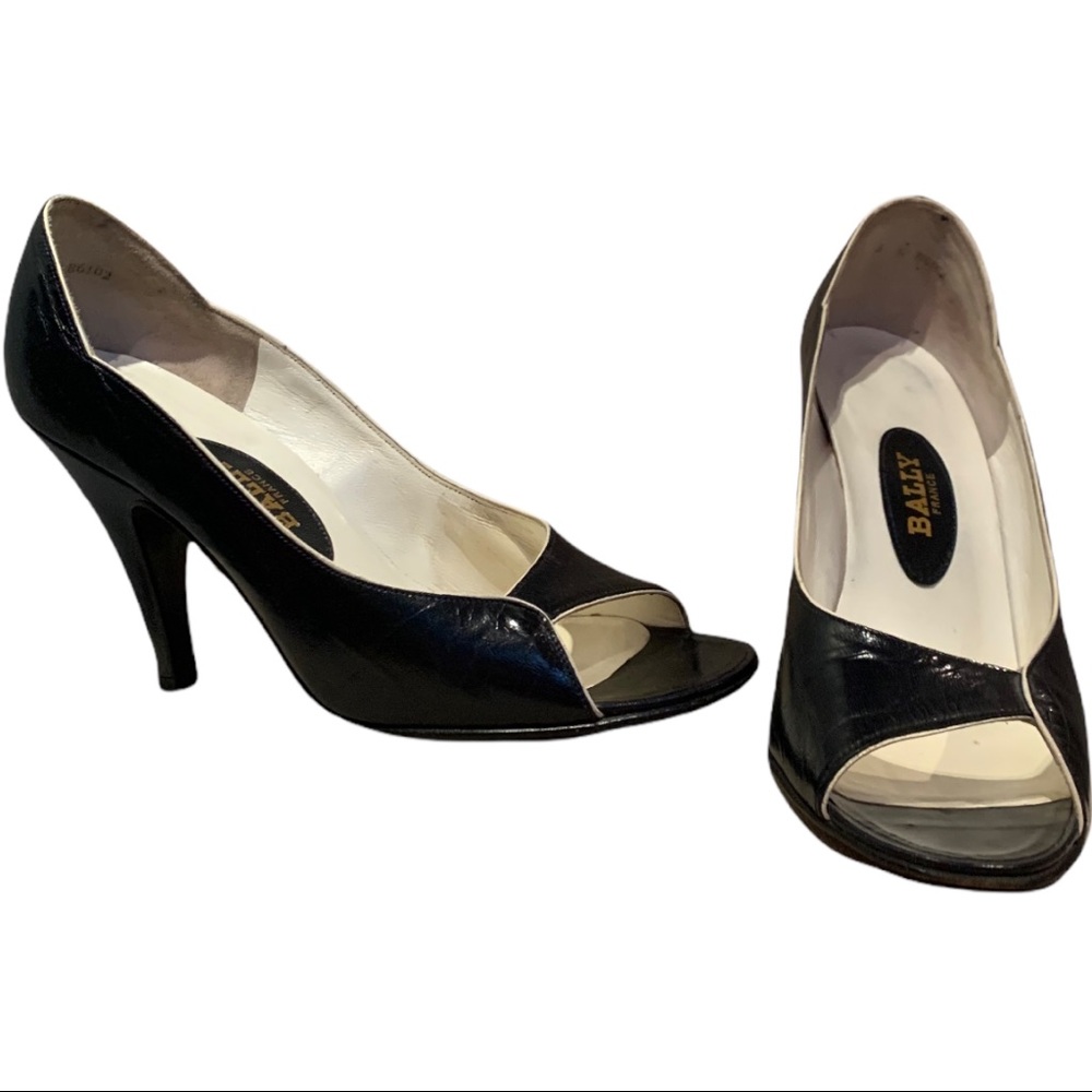 Vintage Bally France Navy Peep Toe Heels
